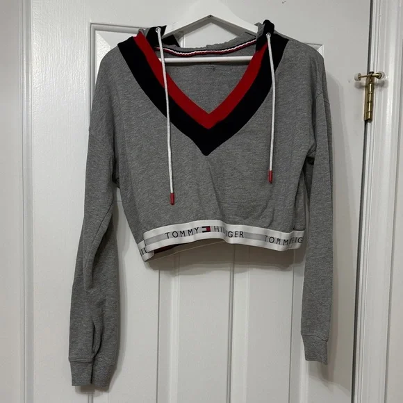 Tommy Hilfiger Gray and Red V-Neck Cropped Sweatshirt - Picture 1 of 3